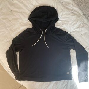 Vuori Women’s hoodie